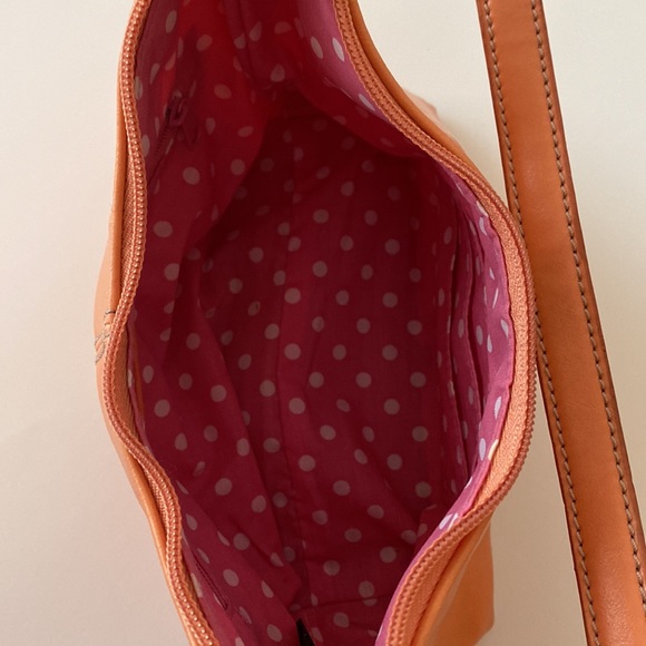 NINE & COMPANY Small Orange Zip Close Shoulder Bag - Picture 10 of 16